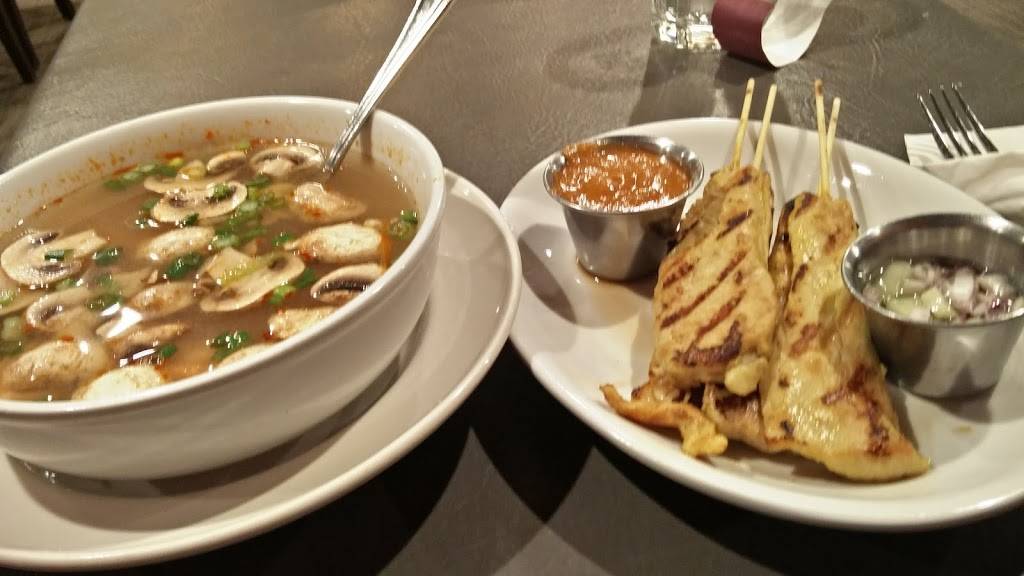 Anna Thai Restaurant | restaurant | 253 N Main St, Decatur, IL 62523, USA | 2175425972 OR +1 217-542-5972