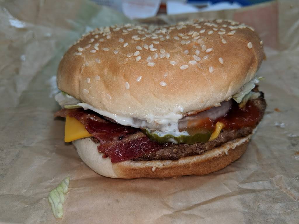 Burger King | restaurant | 2850 Tecumseh Rd E, Windsor, ON N8W 1G4, Canada | 5199483161 OR +1 519-948-3161