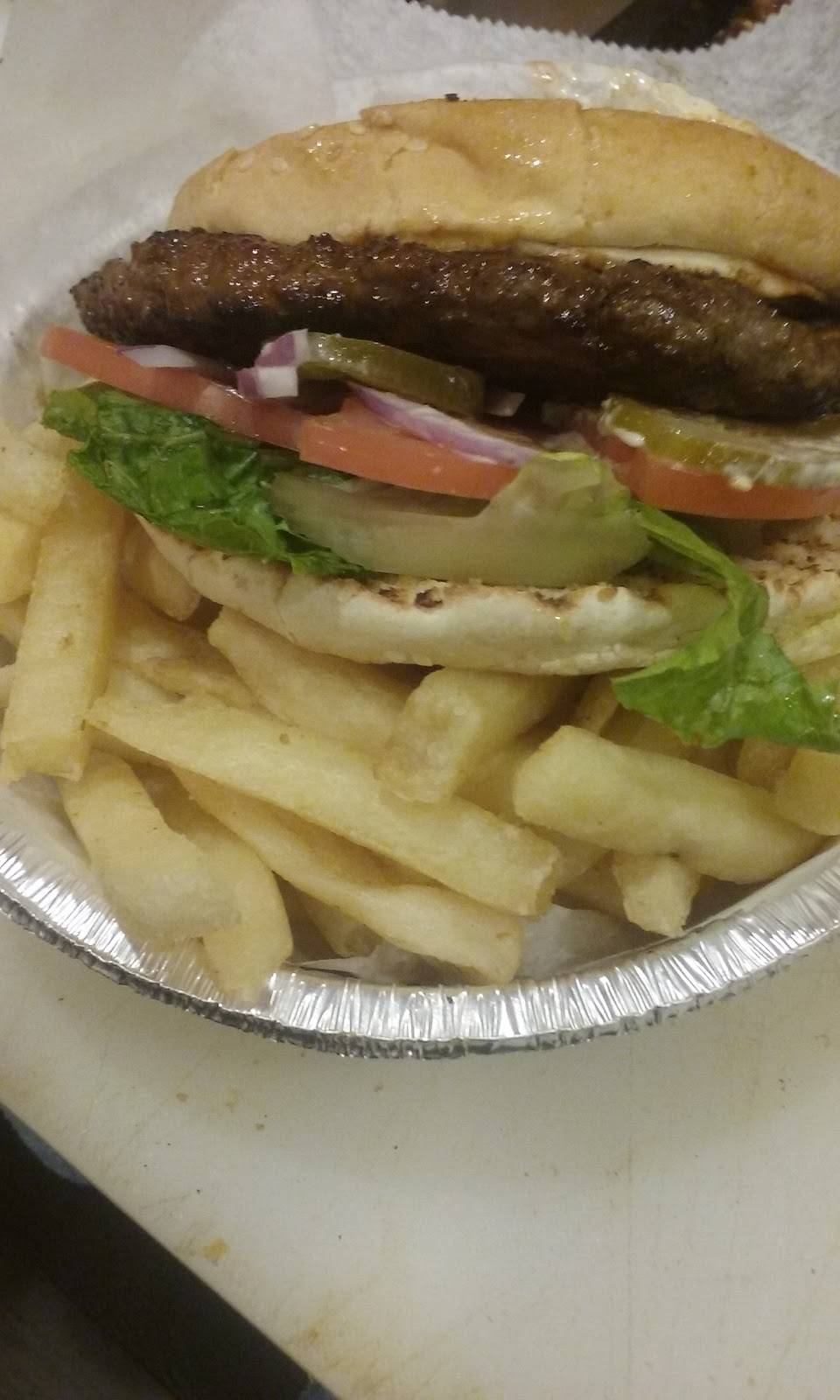 MunchPlace | restaurant | 105-25 64th Rd, Forest Hills, NY 11375, USA | 7182752998 OR +1 718-275-2998