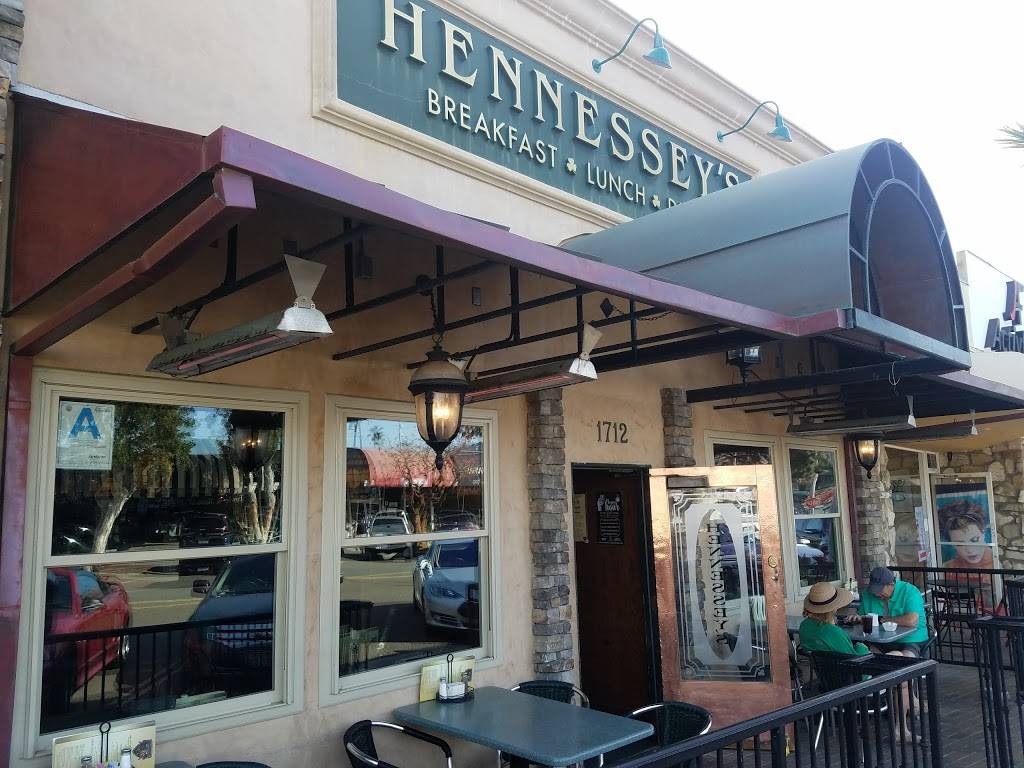 Hennesseys Tavern | restaurant | 1712 S Catalina Ave, Redondo Beach, CA 90277, USA | 3105408443 OR +1 310-540-8443