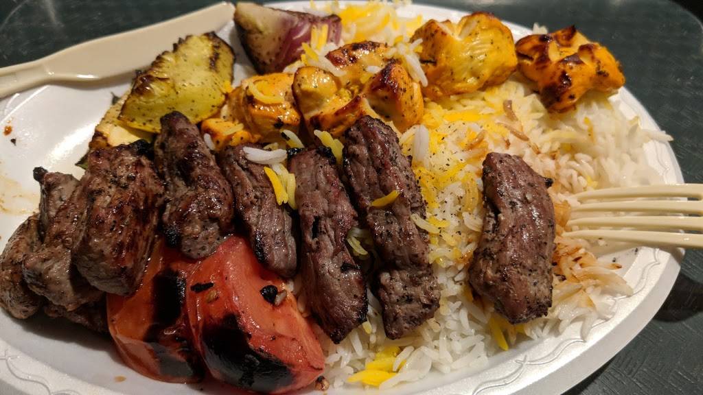 Mediterranean Breeze Restaurant & Sports Bar | restaurant | 781 Station St, Herndon, VA 20170, USA | 7034354495 OR +1 703-435-4495