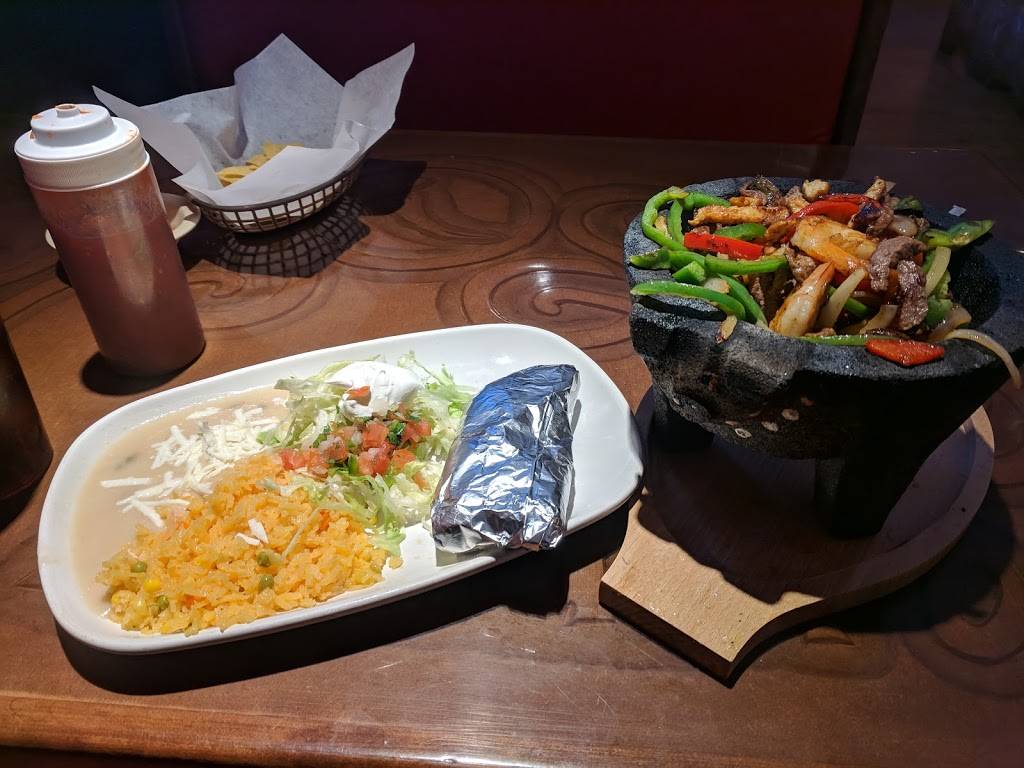 Lucys Traditional Tex Mex | restaurant | 530 W Lincoln Ave, Chandler, IN 47610, USA | 8125880020 OR +1 812-588-0020