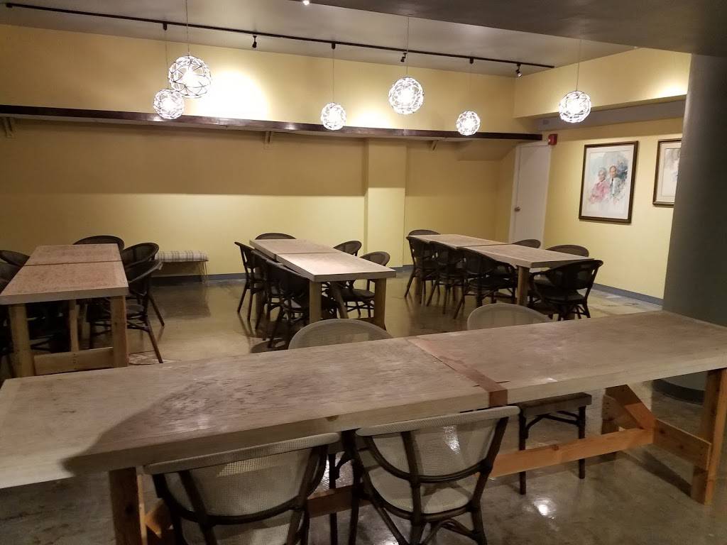 Gracies | restaurant | 1131 Central Ave #102, Middletown, OH 45044, USA | 5139157476 OR +1 513-915-7476