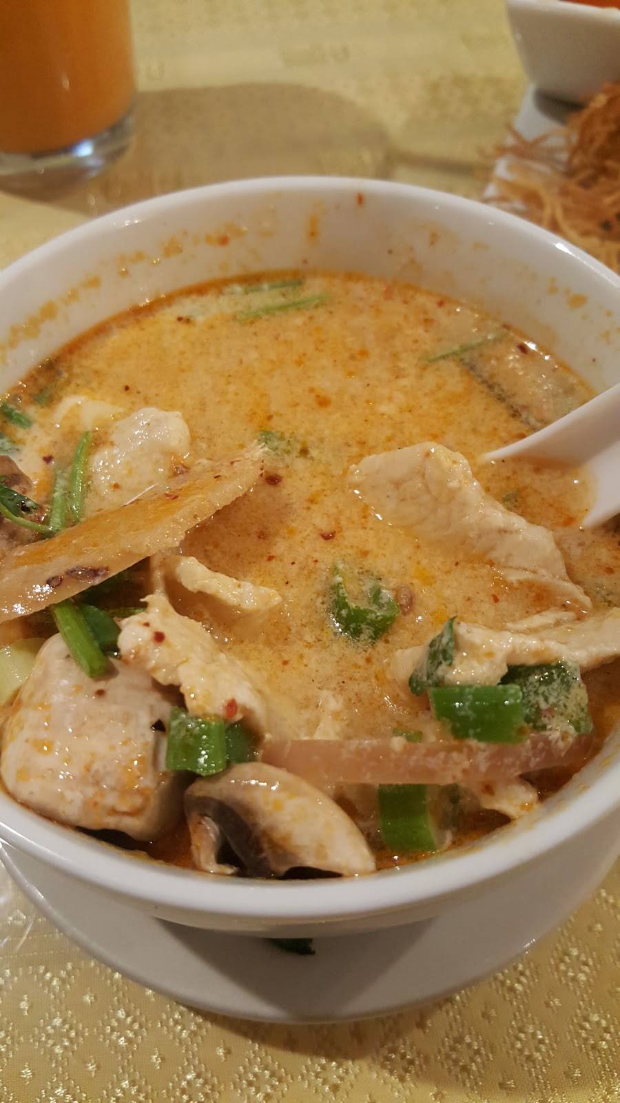 Siam Splendour | restaurant | 1125 Emerson St, Evanston, IL 60201, USA | 8474921008 OR +1 847-492-1008