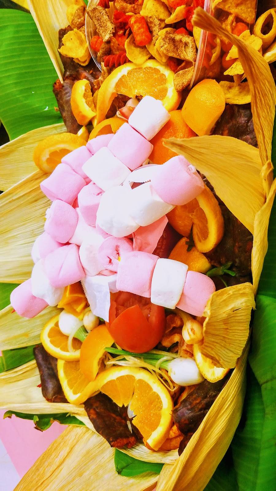 Tacos y mariscos El Güero | restaurant | 1122 R St, Merced, CA 95341, USA | 2094100343 OR +1 209-410-0343