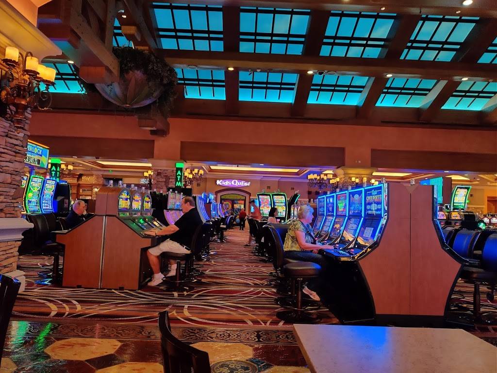 Panda Express | restaurant | 2300 Paseo Verde Pkwy #2006, Henderson, NV 89012, USA | 7022695485 OR +1 702-269-5485