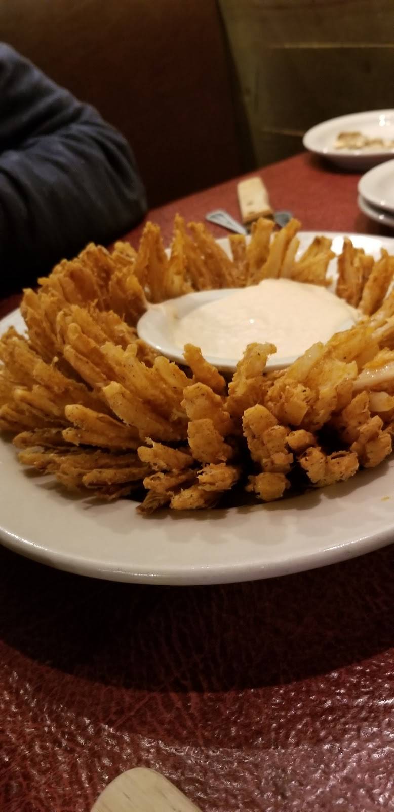 Coltons Steak House & Grill | restaurant | 4700 W Locust St, Rogers, AR 72756, USA | 4796363336 OR +1 479-636-3336