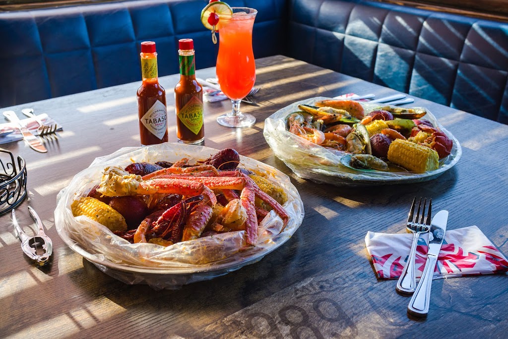 Crab Du Jour Xpress Cajun Seafood | meal takeaway | 1581 Flatbush Ave, Brooklyn, NY 11210, USA | 7188591554 OR +1 718-859-1554