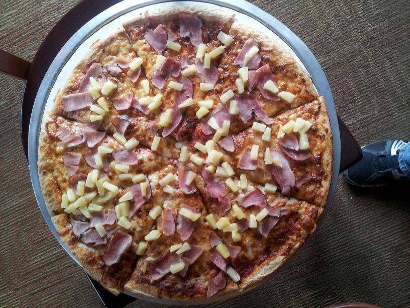 Westboro House of Pizza Bar and Grille | restaurant | 36 E Main St, Westborough, MA 01581, USA | 5083661500 OR +1 508-366-1500