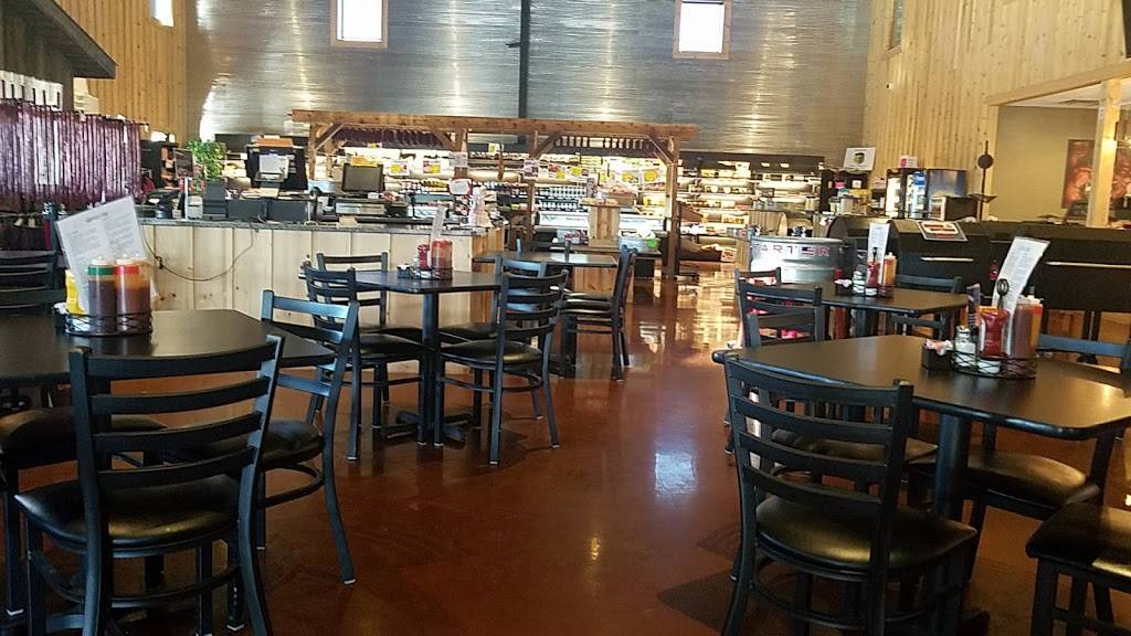 The Barnyard Smokehouse | restaurant | 5009 Pendergras Rd, Fulton, MO 65251, USA | 5735924886 OR +1 573-592-4886