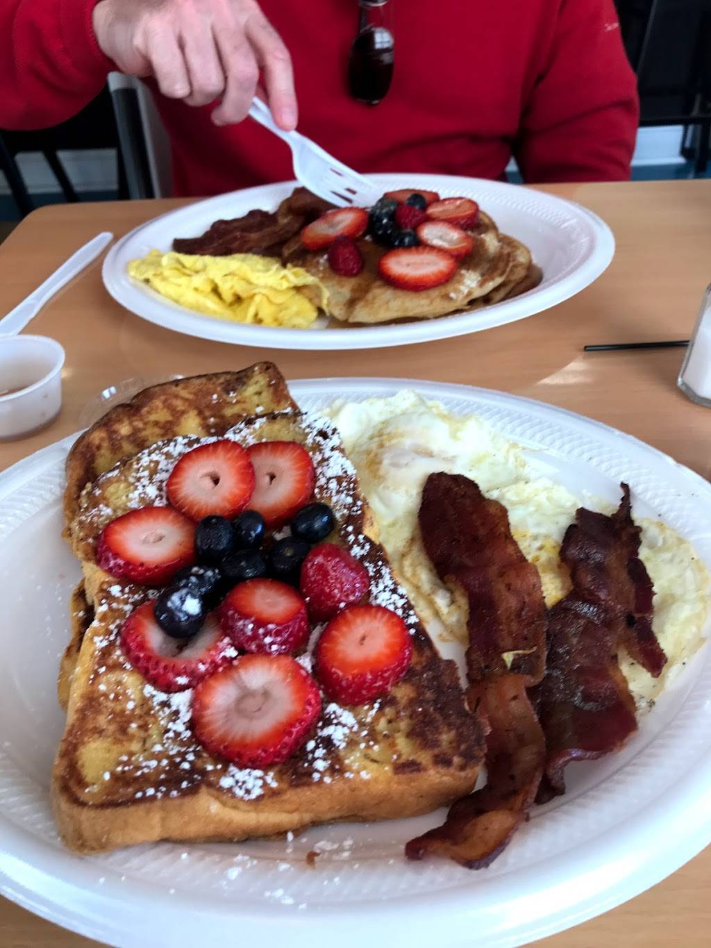 Mannys Universal Cafe | cafe | 321 Martin Luther King Jr Dr, Greensboro, NC 27406, USA | 3366387788 OR +1 336-638-7788