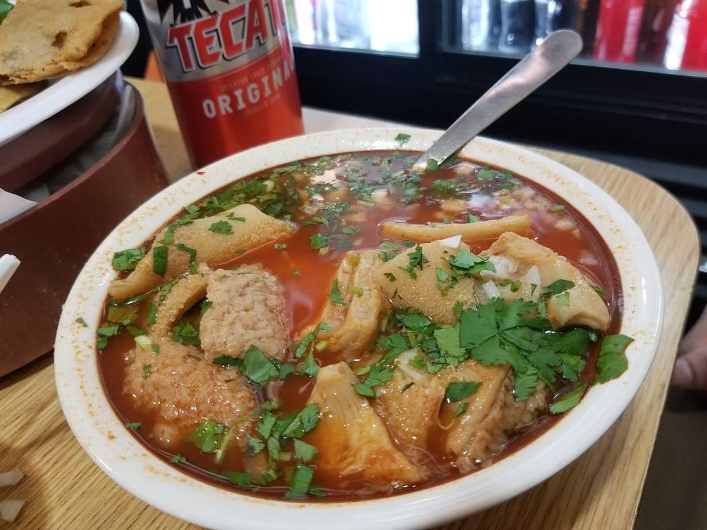 Carnitas Uruapan Restaurant | restaurant | 1725 W 18th St, Chicago, IL 60608, USA | 3122262654 OR +1 312-226-2654