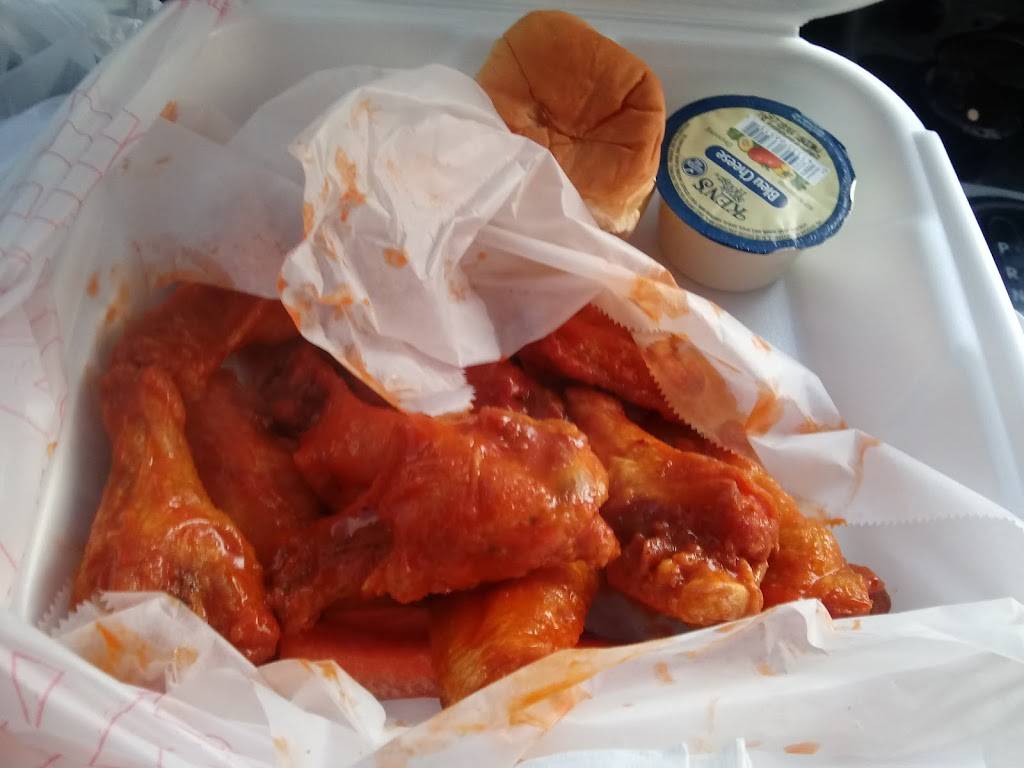 Dixie Queen | restaurant | 2391 Airways Blvd, Memphis, TN 38114, USA | 9017912100 OR +1 901-791-2100