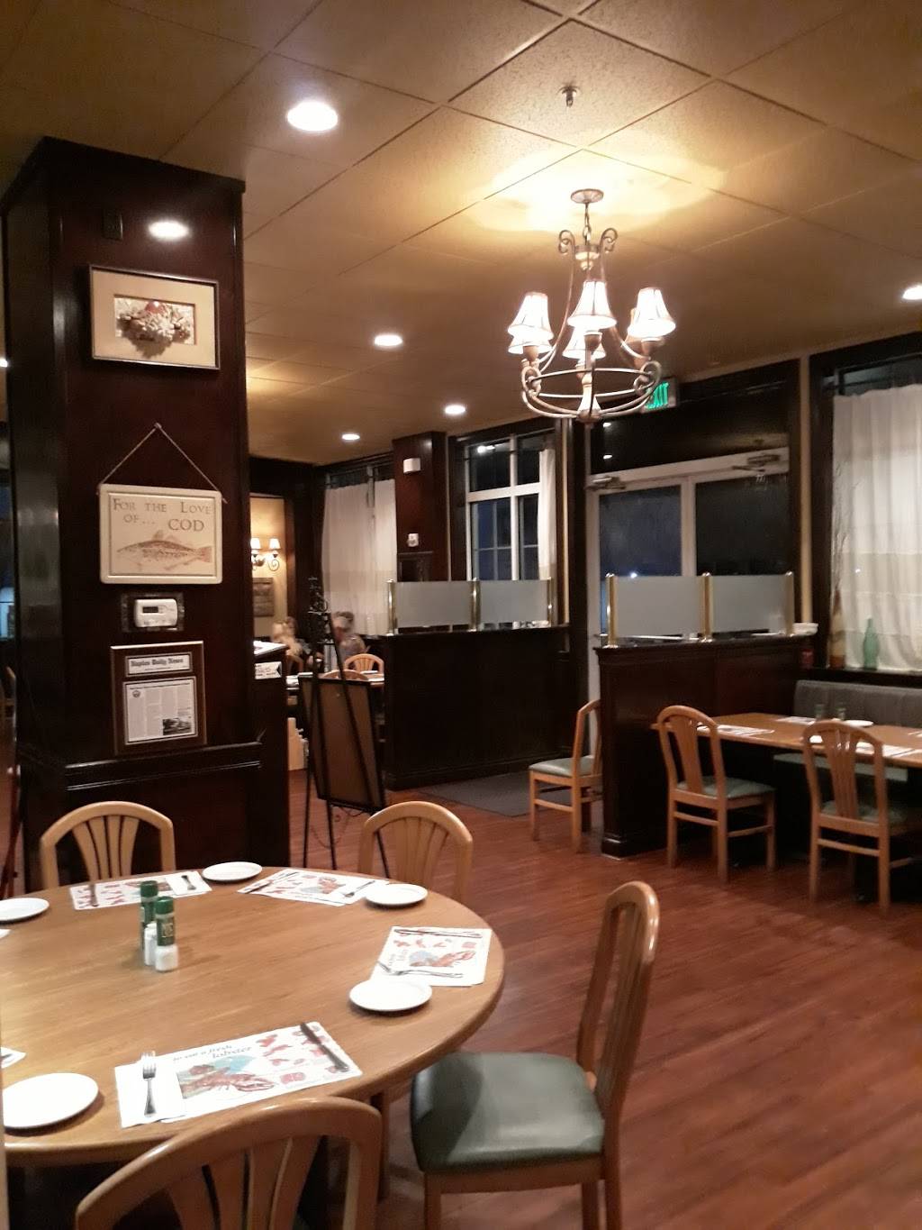 Wharf Tavern Restaurant & Lobster House | restaurant | 909 10th St S, Naples, FL 34102, USA | 2393314053 OR +1 239-331-4053