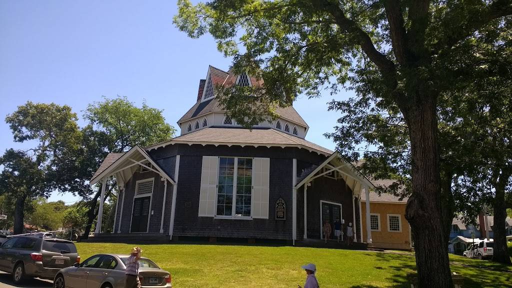 Sharkys Cantina | restaurant | 31 Circuit Ave, Oak Bluffs, MA 02557, USA | 5086937501 OR +1 508-693-7501