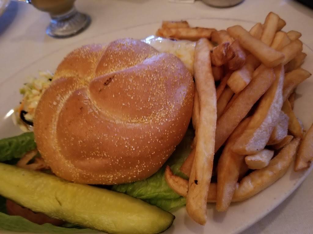 Lamp Post Inn | restaurant | 1601 County Rd 565, Sussex, NJ 07461, USA | 9738759134 OR +1 973-875-9134