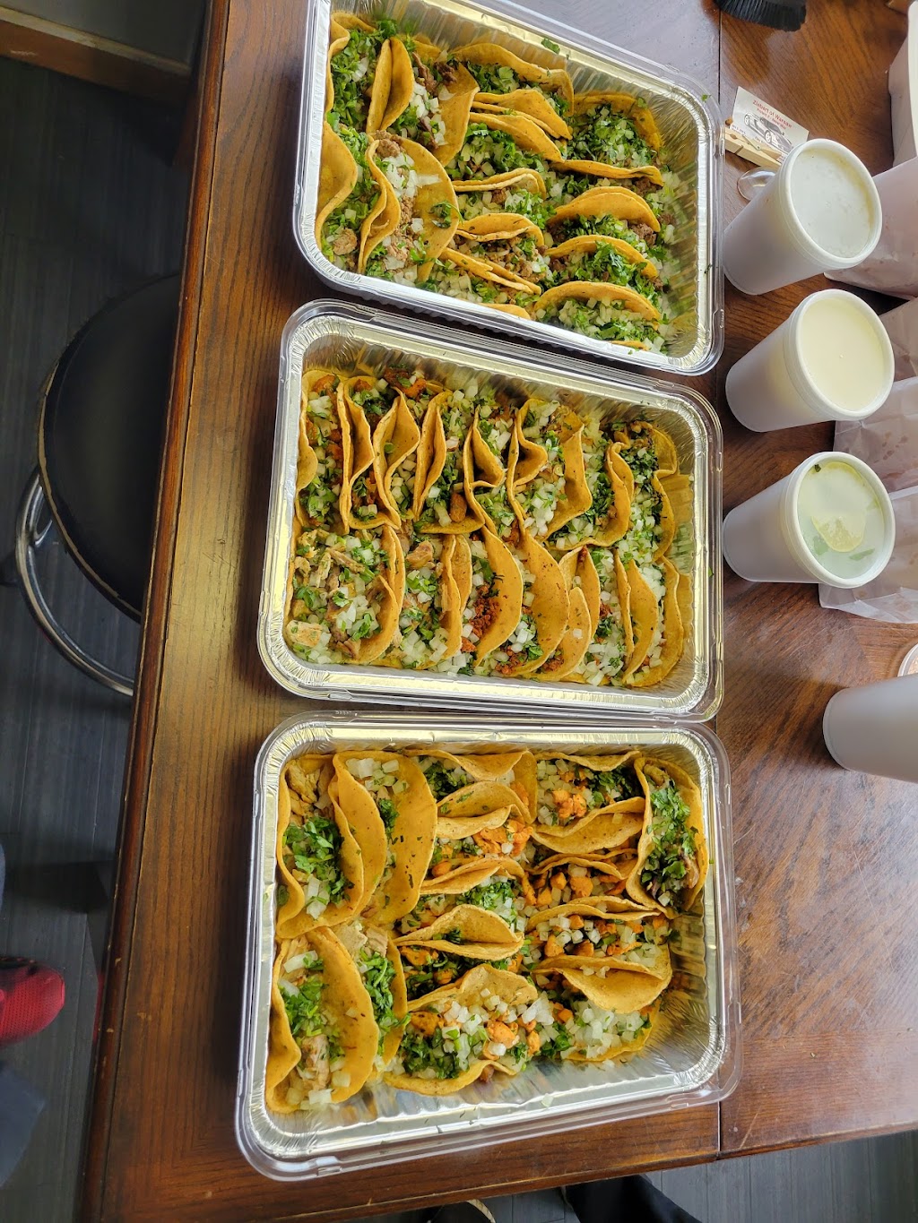 Julia’s Tamales Y Tacos | restaurant | 303 N First St, Pierceton, IN 46562, USA | 2602295851 OR +1 260-229-5851