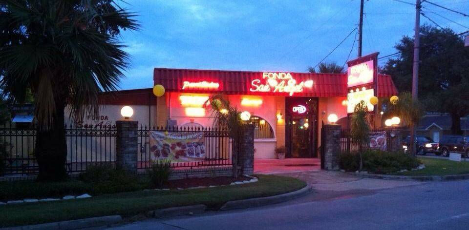 Fonda San Angel | meal delivery | 8504 Airline Dr, Houston, TX 77037, USA | 2814485100 OR +1 281-448-5100