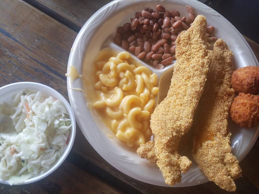 Gradys BBQ | restaurant | 3619 N PanAm Expy, San Antonio, TX 78219, USA | 2103438050 OR +1 210-343-8050