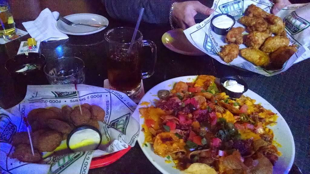 Henry Hudsons Pub | restaurant | 400 W Interstate 240 Service Rd, Oklahoma City, OK 73139, USA | 4056310272 OR +1 405-631-0272