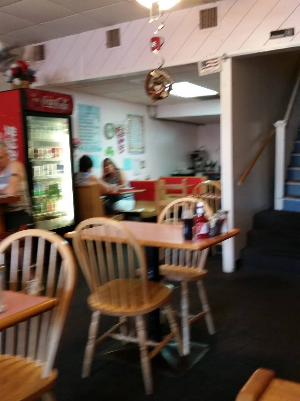 Ashleys Inc | cafe | 916 Washington St, Braintree, MA 02184, USA | 7818488895 OR +1 781-848-8895