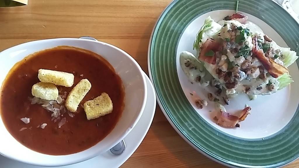 Applebees Grill + Bar | restaurant | 2433 Hwy. 3, South, Northfield, MN 55057, USA | 5076458955 OR +1 507-645-8955