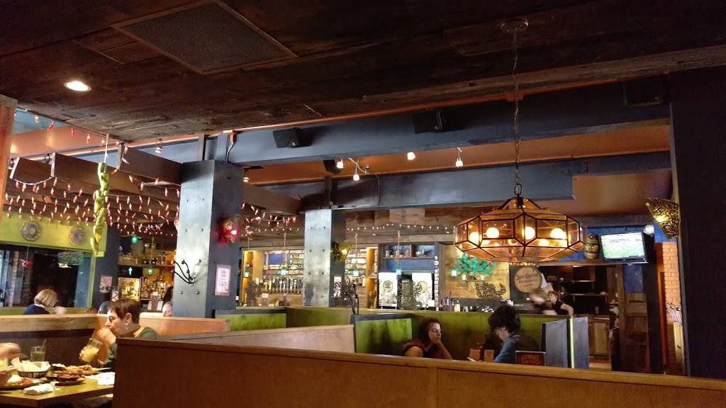 Mad Mex | restaurant | 7905 McKnight Rd, Pittsburgh, PA 15237, USA | 4123665656 OR +1 412-366-5656