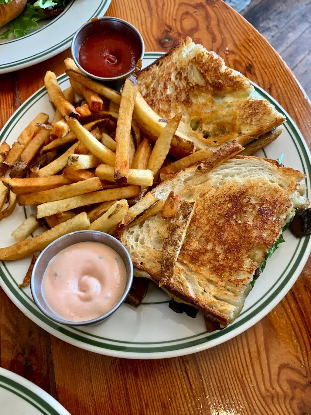 Community Plate | restaurant | 315 NE 3rd St, McMinnville, OR 97128, USA | 5036871902 OR +1 503-687-1902