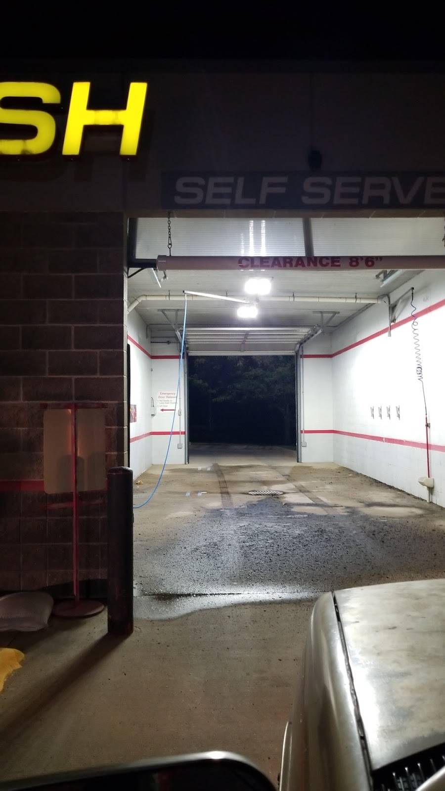 Caseys | restaurant | 888 Vernon Valley Dr, Cedar Rapids, IA 52403, USA | 3193686628 OR +1 319-368-6628