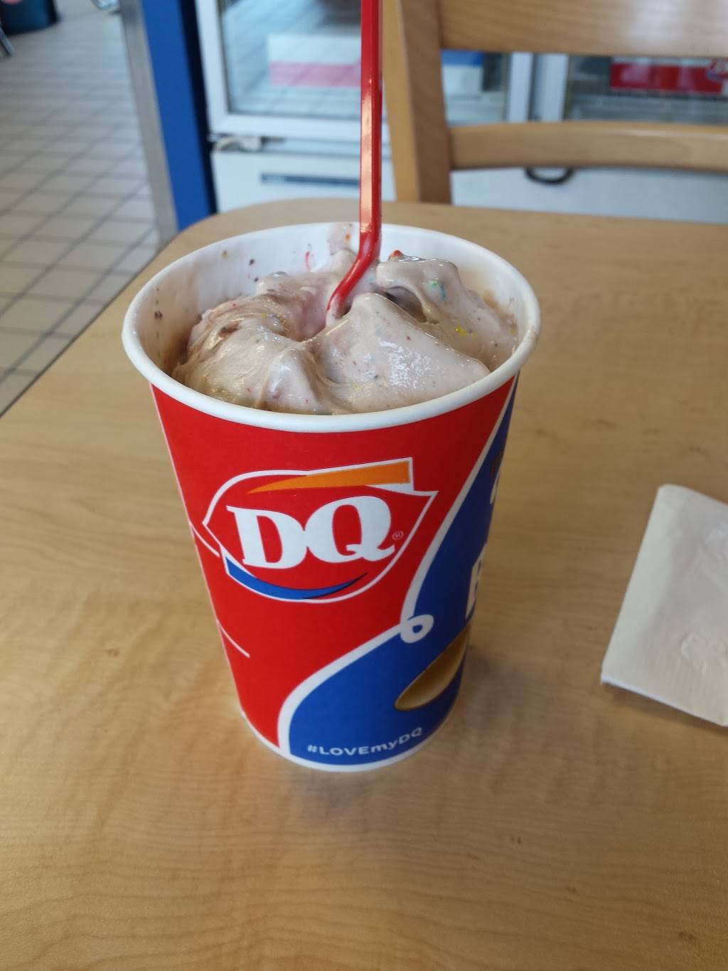 Dairy Queen Grill & Chill | restaurant | 960 N Main St, Bluffton, IN 46714, USA | 2608244404 OR +1 260-824-4404