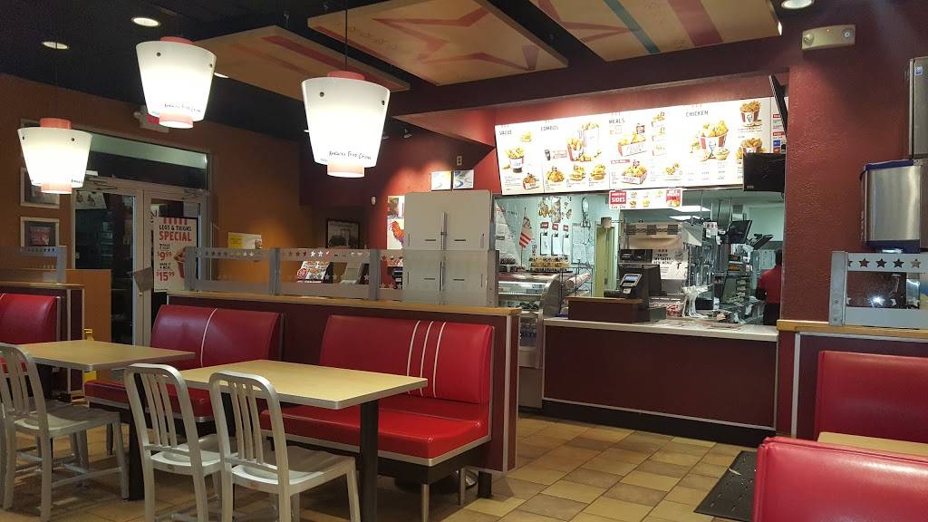 KFC | restaurant | 300 Burnside Ave, East Hartford, CT 06108, USA | 8602829596 OR +1 860-282-9596