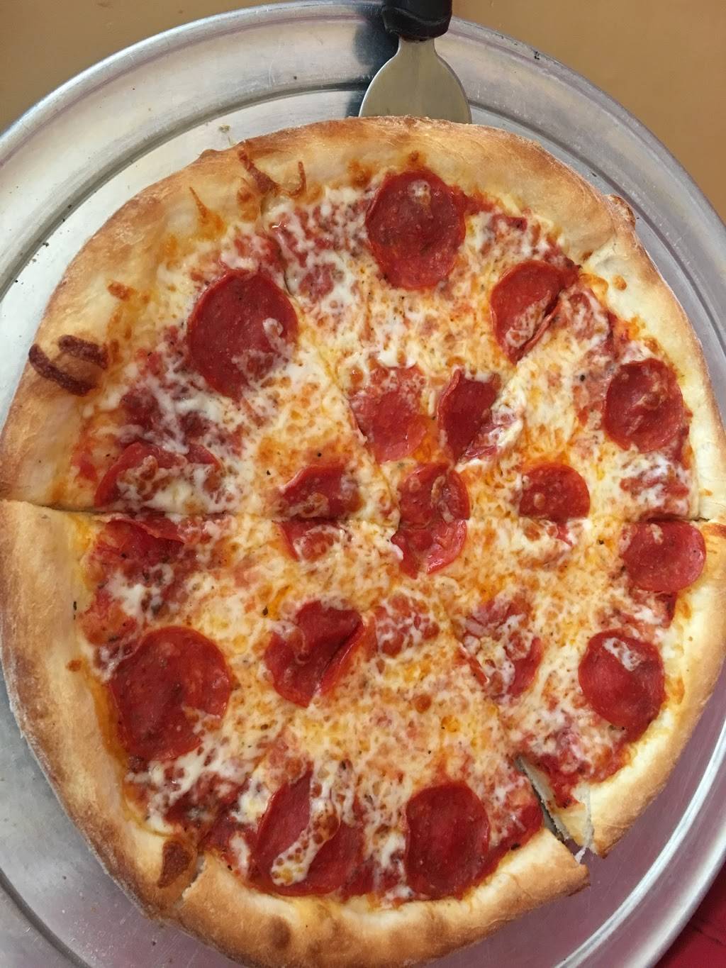 Marinos Italian Pasta & Pizza | restaurant | 1003 Fox Ave, Lewisville, TX 75067, USA | 4694643918 OR +1 469-464-3918