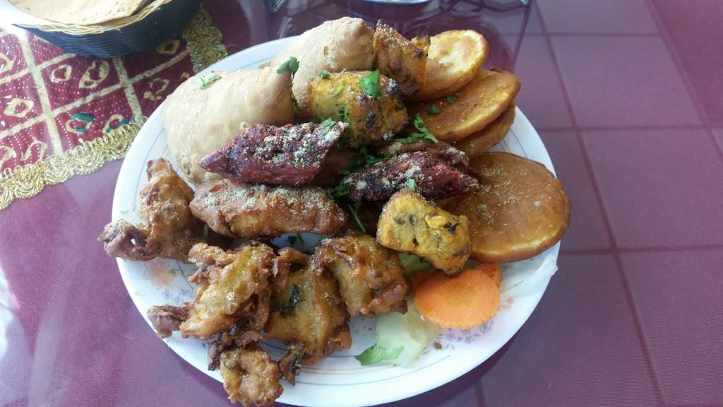 Moghul Indian Cuisine | restaurant | 401 N Semoran Blvd, Winter Park, FL 32792, USA | 4075999001 OR +1 407-599-9001