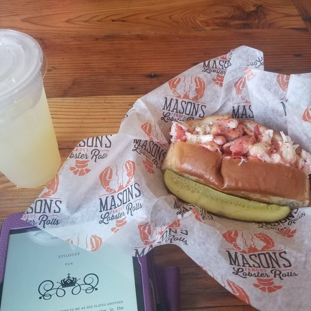 Masons Famous Lobster Rolls | restaurant | 529 E Belvedere Ave, Baltimore, MD 21212, USA | 4108078544 OR +1 410-807-8544