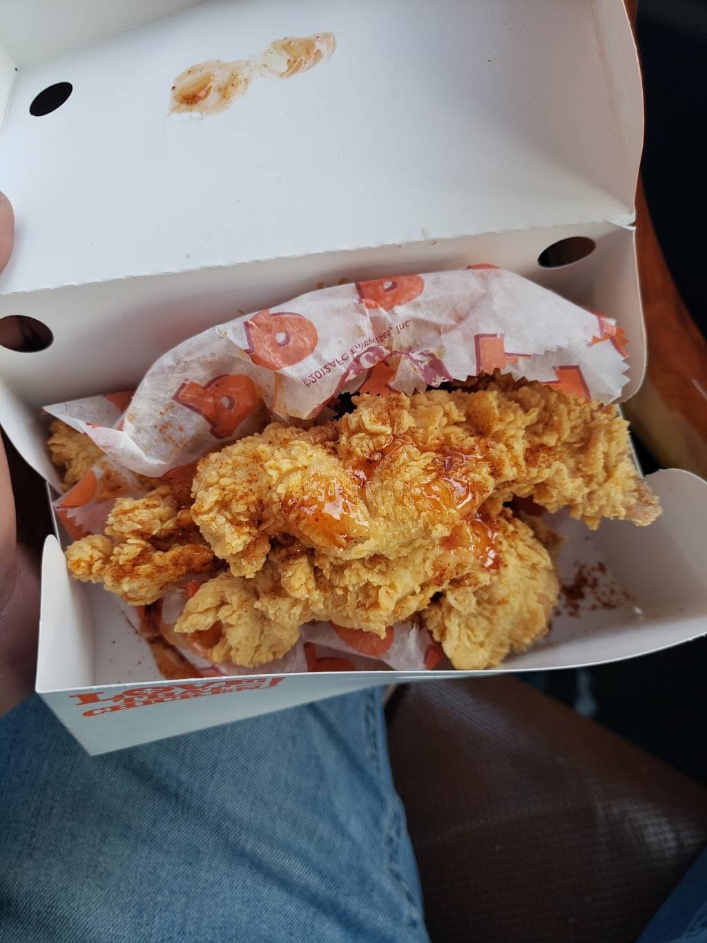 Popeyes Louisiana Kitchen | restaurant | 77 Reservoir Ave, Providence, RI 02907, USA | 4014615180 OR +1 401-461-5180