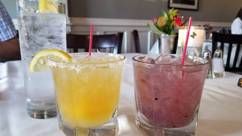 Cafe Lafayette | restaurant | 151 S E St A, Exeter, CA 93221, USA | 5595929463 OR +1 559-592-9463