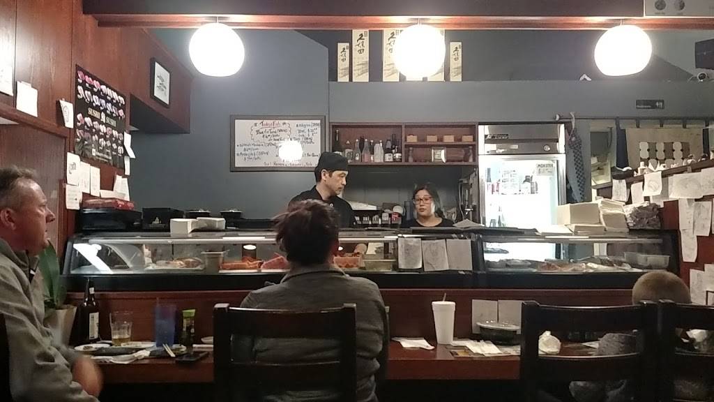 Hikari Poki | restaurant | 24531 Trabuco Rd #J, Lake Forest, CA 92630, USA | 9498592336 OR +1 949-859-2336