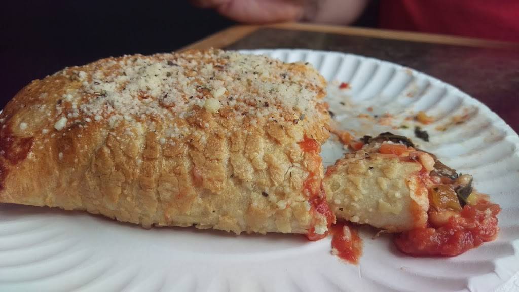 Nonas Pizza | restaurant | 110 S Main St, Accident, MD 21520, USA | 3017551800 OR +1 301-755-1800