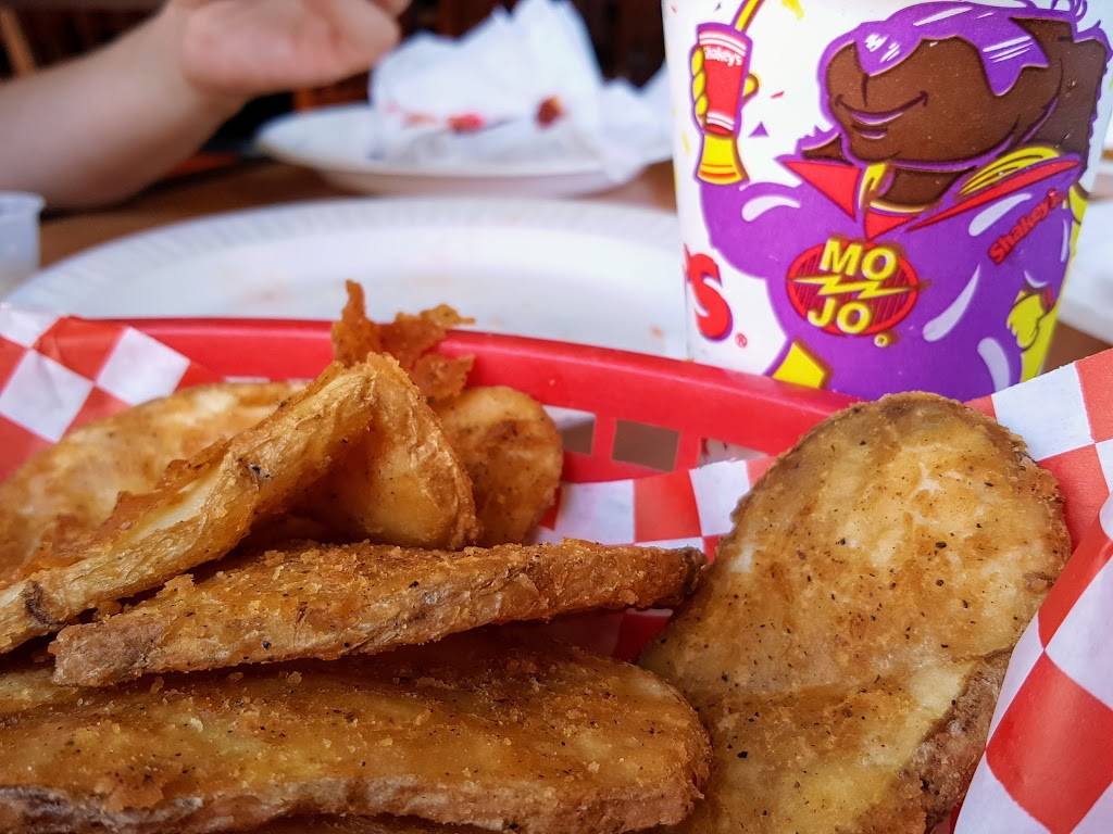 Shakeys Pizza Parlor | restaurant | 5536 Philadelphia St, Chino, CA 91710, USA | 9095480200 OR +1 909-548-0200