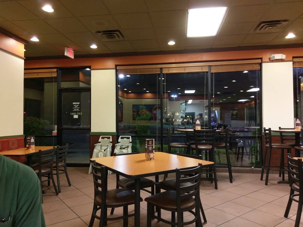 Boston Market | restaurant | 701 W 15th St, Plano, TX 75075, USA | 9725787997 OR +1 972-578-7997
