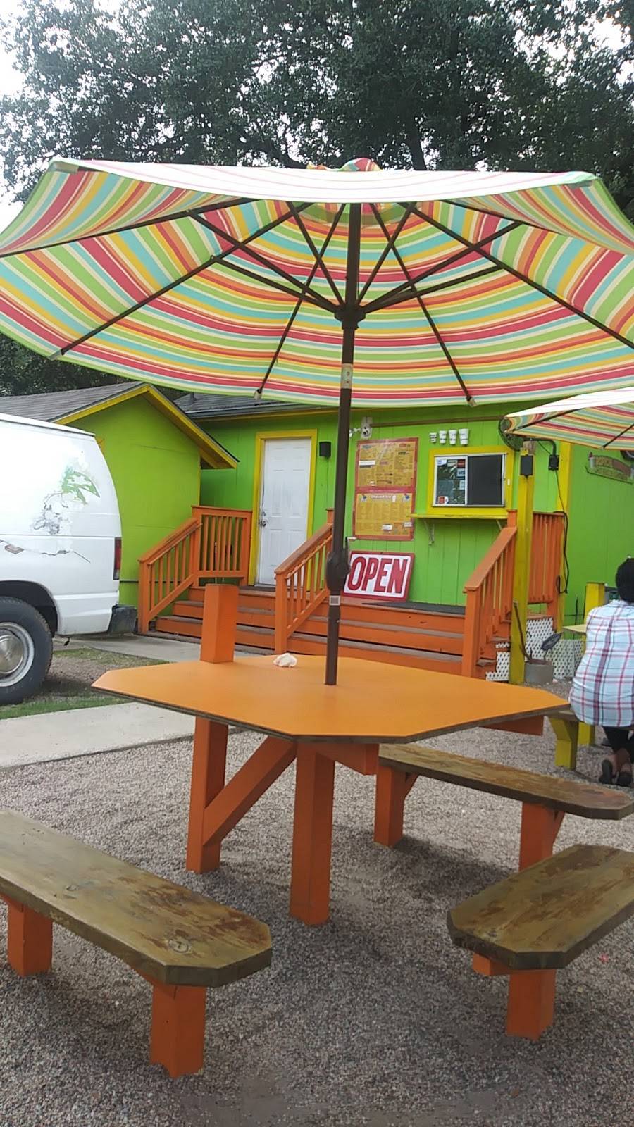 Tropical Express | restaurant | 8022 Tower St, Houston, TX 77088, USA | 2812600134 OR +1 281-260-0134