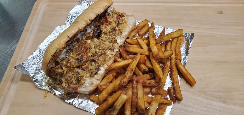 Gotcha Foods | restaurant | 6222 W Fond Du Lac Ave, Milwaukee, WI 53218, USA | 4045765385 OR +1 404-576-5385