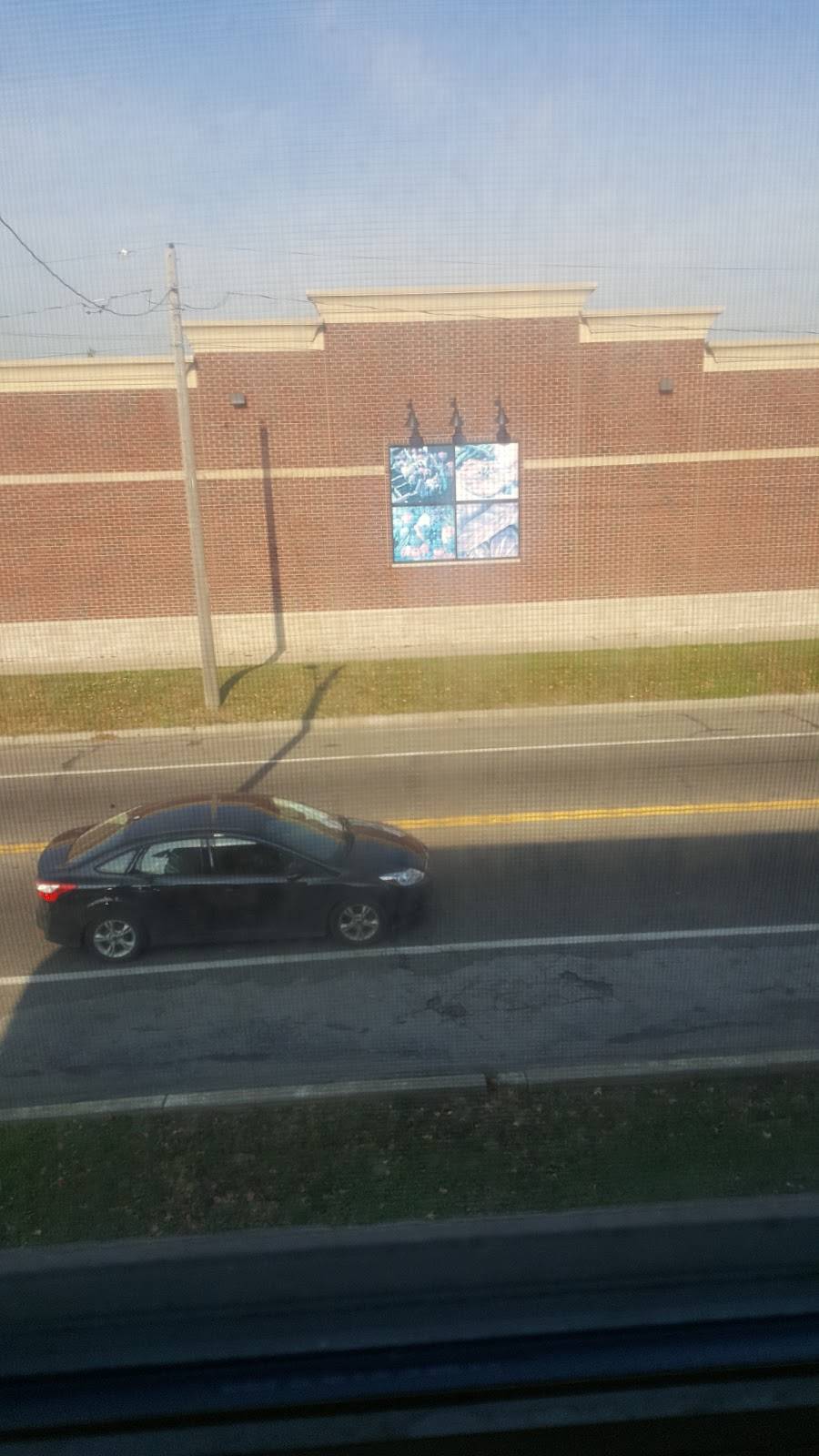 7 Mile Foods Inc | restaurant | 8139 Seven Mile E, Detroit, MI 48234, USA | 3138938888 OR +1 313-893-8888