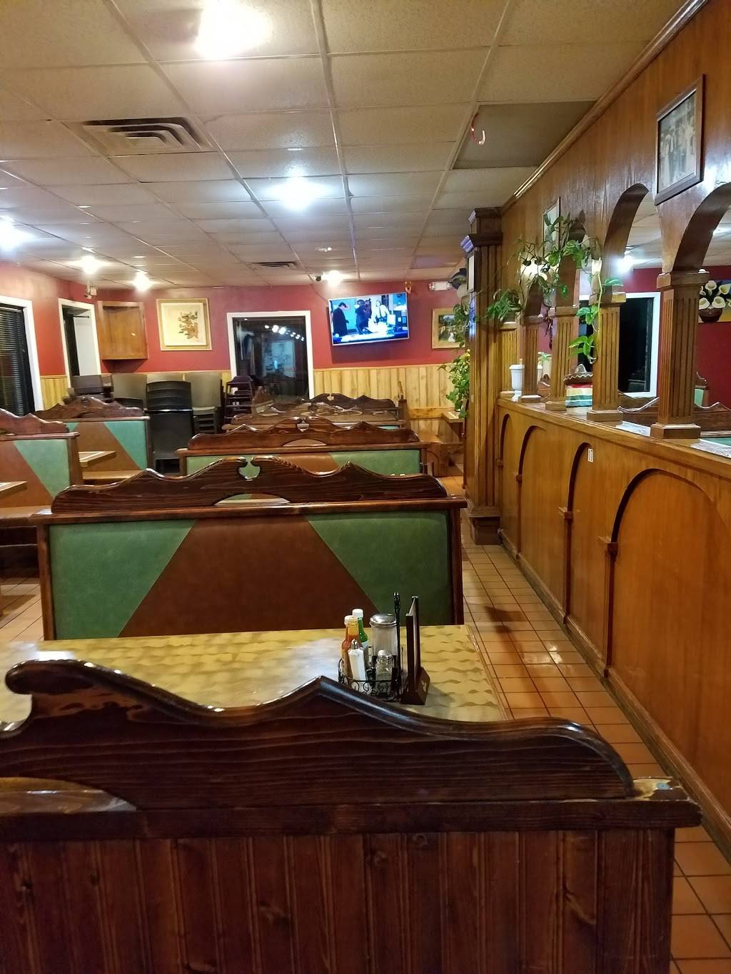 Los Laureles | restaurant | 1518 E Grand Ave, Des Moines, IA 50316, USA | 5152652200 OR +1 515-265-2200