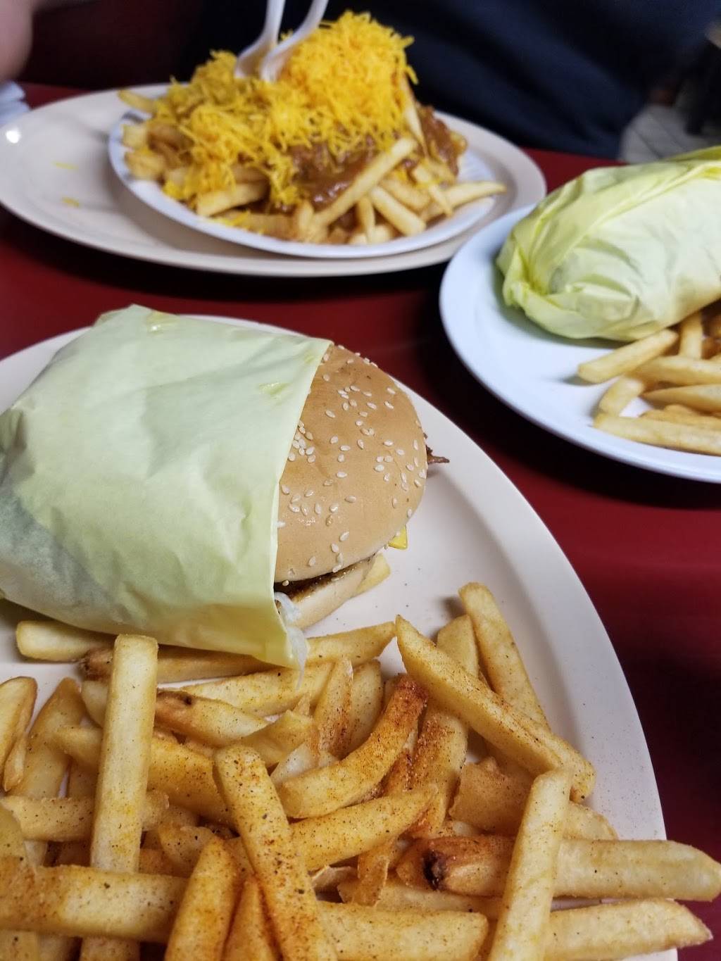 Boys Burgers | restaurant | 1774 Florence Ave, Los Angeles, CA 90001, USA | 3235880209 OR +1 323-588-0209