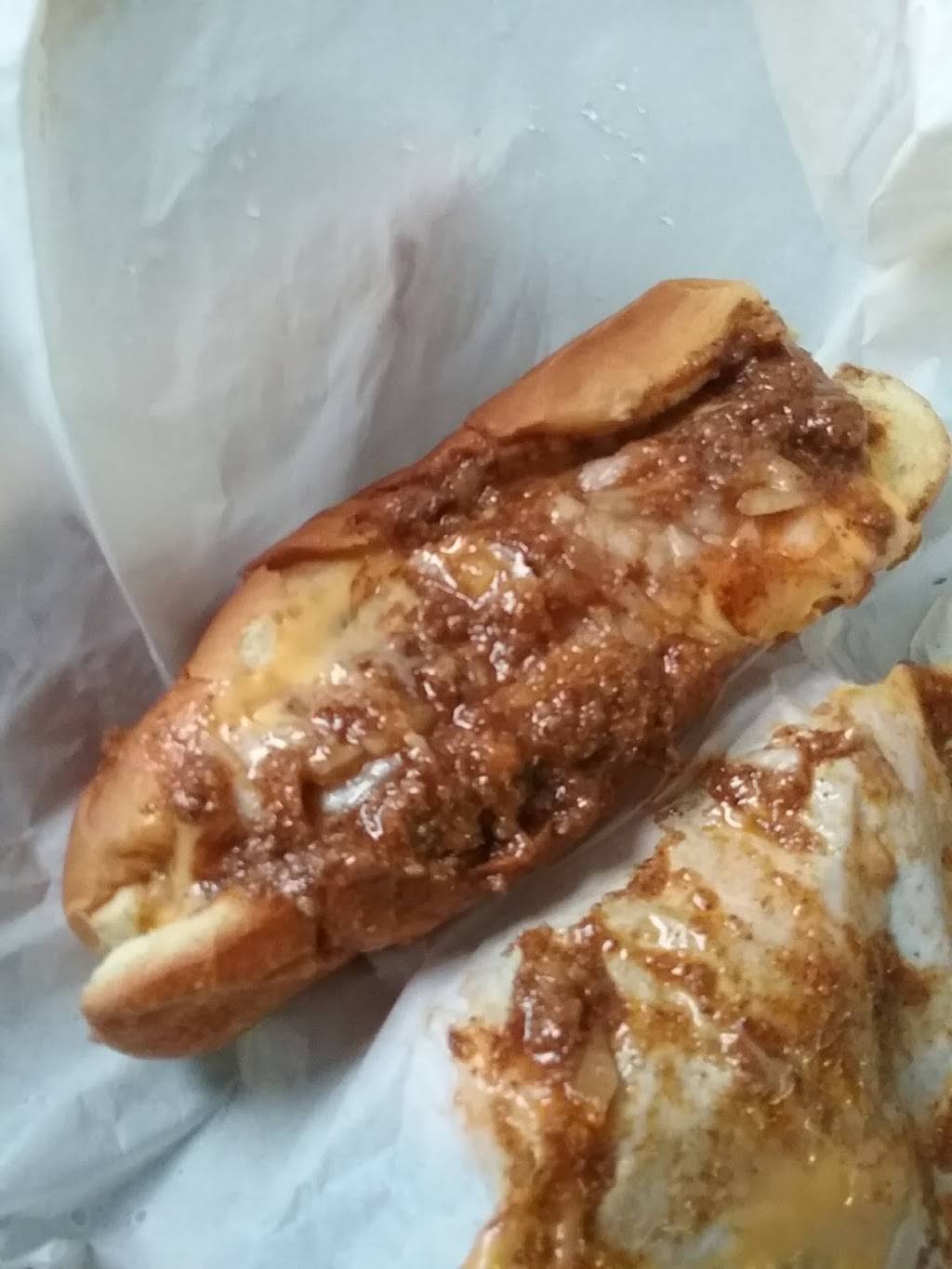 Mugs-Up Drive In | restaurant | 603 Orange St, Columbia, MO 65203, USA | 5734429833 OR +1 573-442-9833