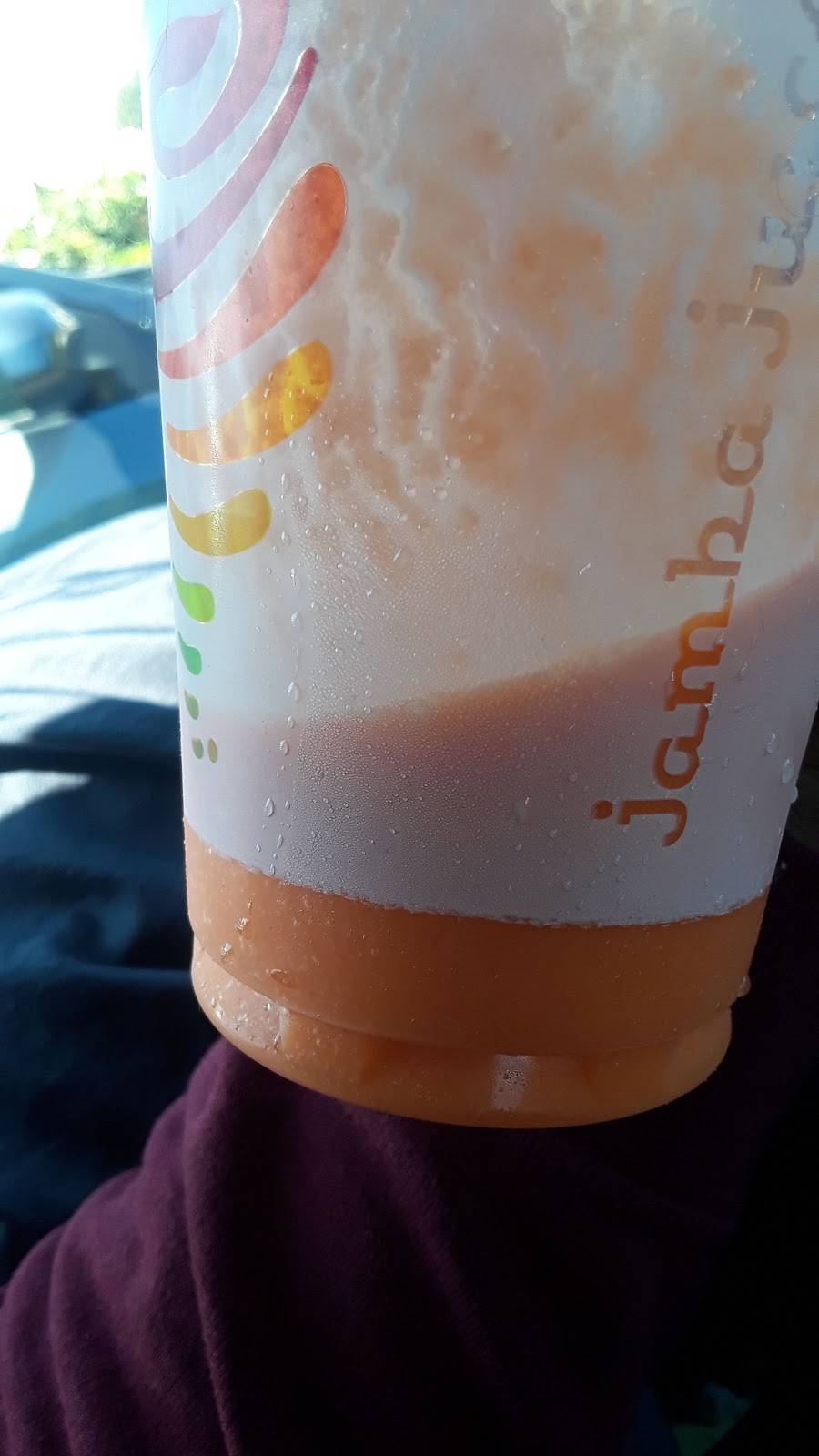 Jamba Juice Northridge | restaurant | 19500 Plummer Street #F-3, Northridge, CA 91324, USA | 8186786979 OR +1 818-678-6979