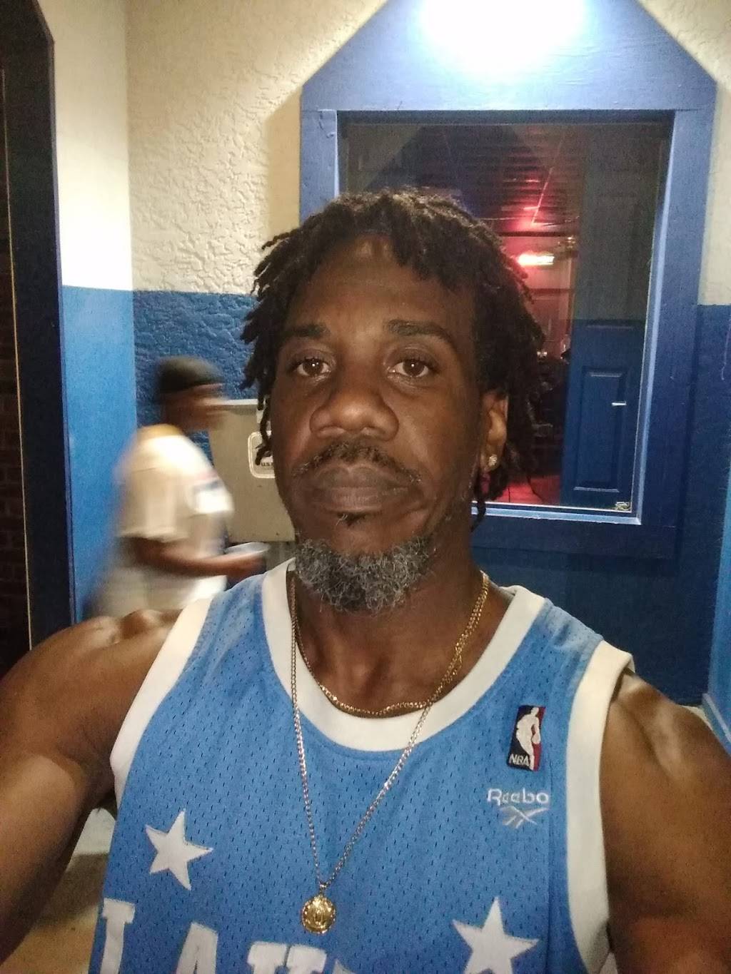 The Tavrne | restaurant | 531 Broadway St, Myrtle Beach, SC 29577, USA | 8438399799 OR +1 843-839-9799