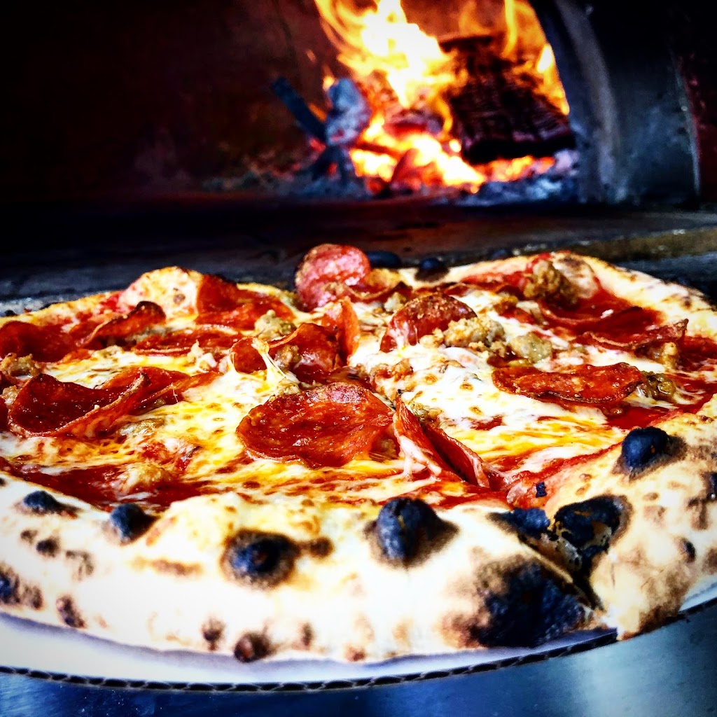 TJs Woodfire Pizza | restaurant | 641 Camino De Los Mares Suite C100, San Clemente, CA 92673, USA | 9492436433 OR +1 949-243-6433