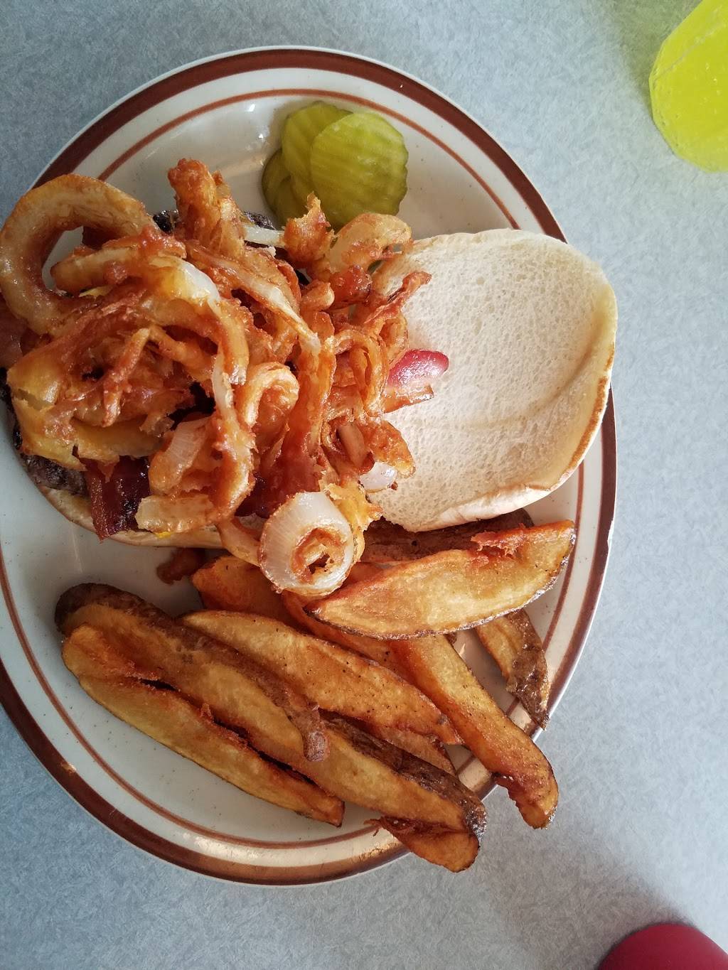 Villager | restaurant | 1502 W Main St, Sac City, IA 50583, USA | 7126627171 OR +1 712-662-7171